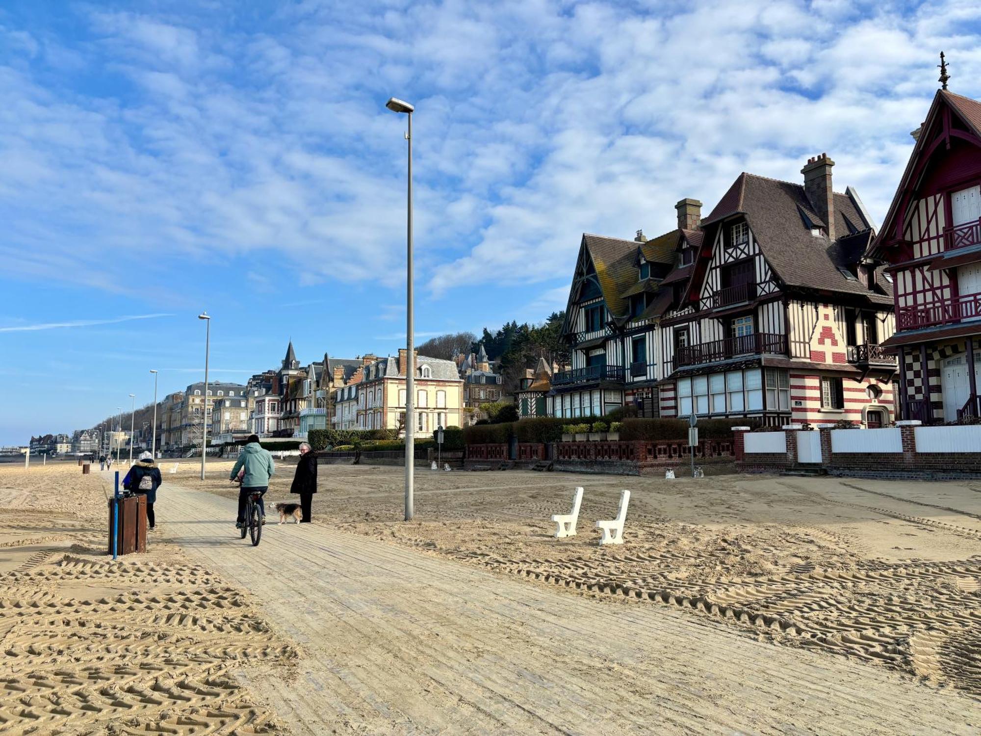 Appartement Trouville Les Bains A Deux Pas De La Plage エクステリア 写真